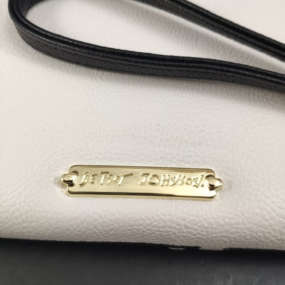 Betsey Johnson Wrist Clutch Wallet - Picture 3 of 8